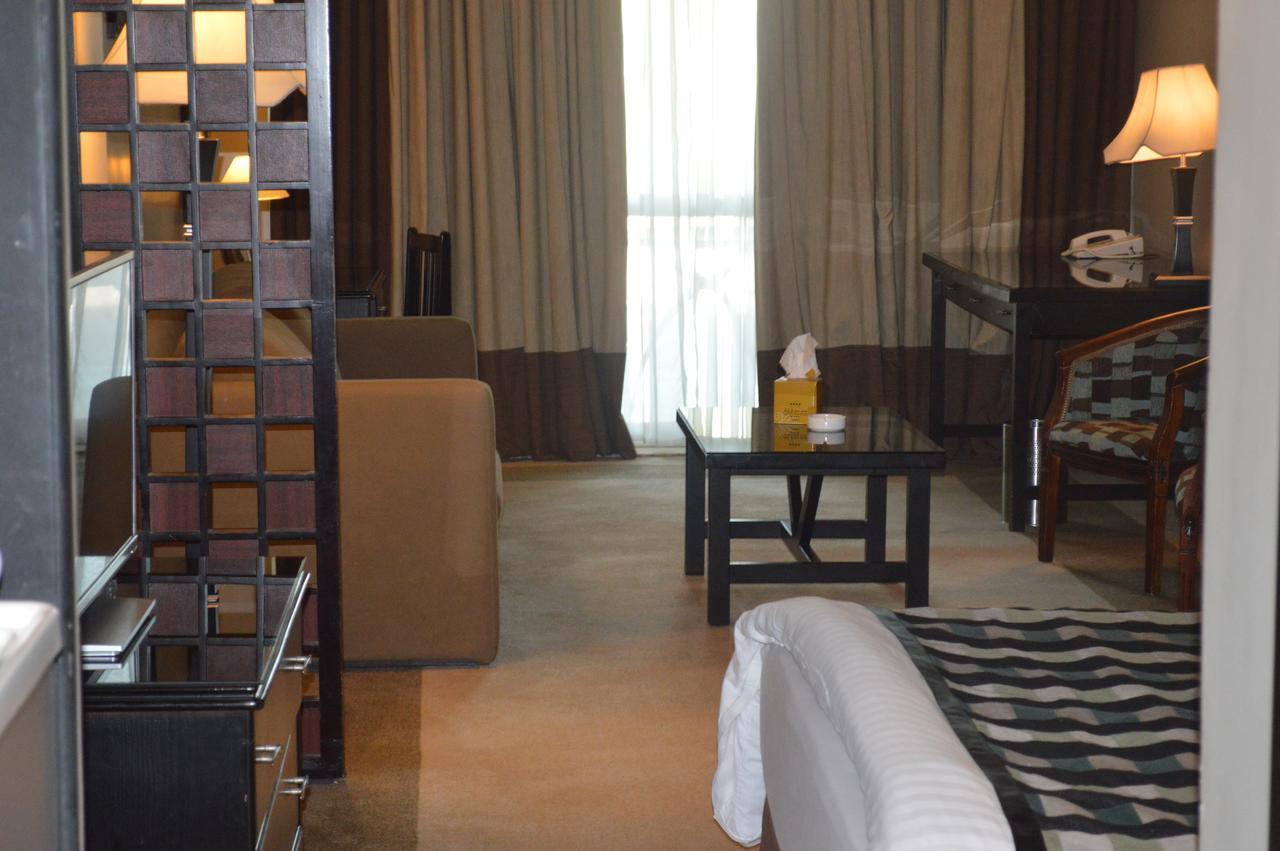 Century Park Hotel Αμμάν Δωμάτιο φωτογραφία