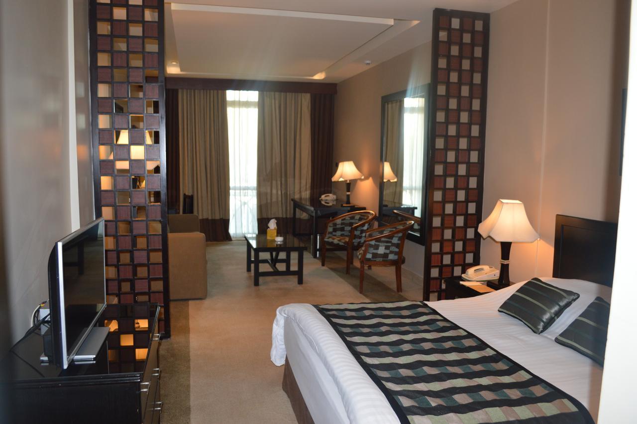 Century Park Hotel Αμμάν Δωμάτιο φωτογραφία